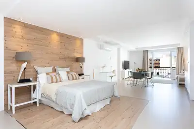 Image de Loft de luxe dans le centre d'Arrecife. Très spacieux et lumineux. Récemment rénové!