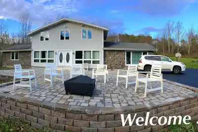 Image de Maison récemment rénovée avec 5 chambres et une vue magnifique à quelques minutes des pistes