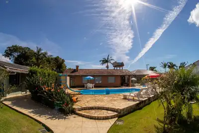 Image de Maison 10 Suites / Groupes AÉRIENS Et Famille Et Excursions Penha -Beto Carrero, 50 personnes