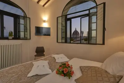 Image de Giotto - Suites Cavour 34 - 2 minutes à pied du Duomo