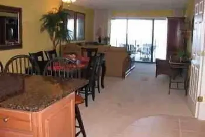 Image de Amelia South Condos