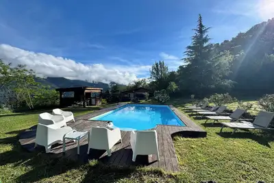 Image de Maison de campagne avec piscine en pleine nature sur 3ha de terrain