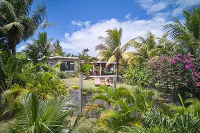 Image de Villa familiale 110m2 + varangue 70m2 au bord de la rivière, Poudre d'or village