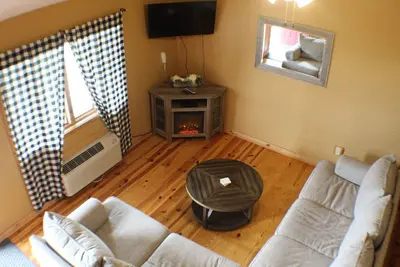 Image de Chalet 1 - White Wolf Lodge