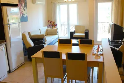 Image de Terrace Life Palm Apart