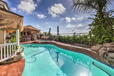 Image de Luxe San Diego Accueil w / Pool, Spa & Ocean Views!
