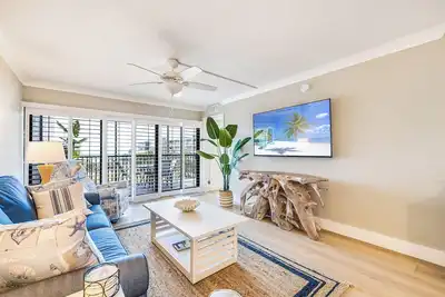 Image de Sand Pointe 225, magnifique condo de 2 chambres avec vue sur le golfe et la piscine