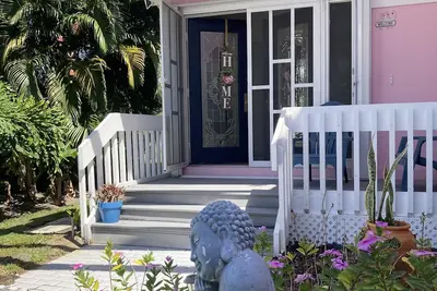 Image de Indian River, Près de la plage, Petit style Key West rénové