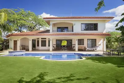 Image de Adelante (Spacious Beachfront House)