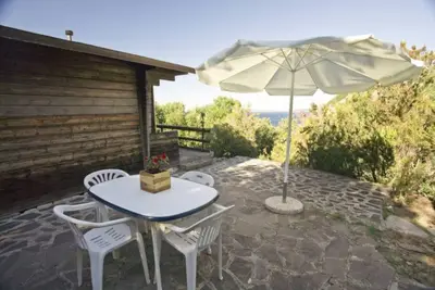 Image de Chalet Seccione 2 dans le bois de Fillandia près de la plage
