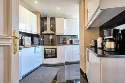 Image de L'emplacement est très pratique pour les touristes.