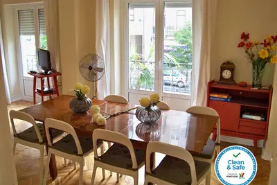 Image de L'emplacement de cet appartement est très pratique pour les touristes