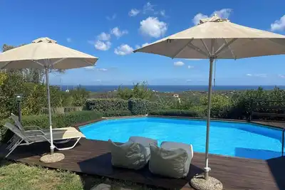 Image de Magnifique Vue Sur La Maison Proche Plage- Avec Wii-Fi Et Piscine PRIVÉE