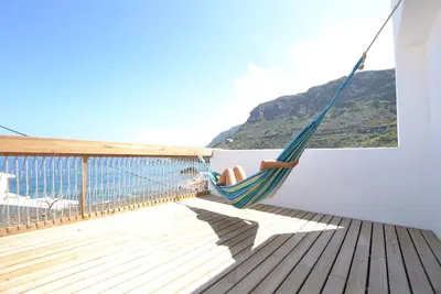 Maison pour un poète avec vue sur l'océan