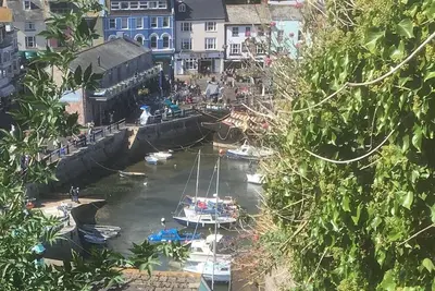 Image de Élégant cottage familial offrant une vue imprenable sur le port de Brixham. Les chiens sont les bienvenus.