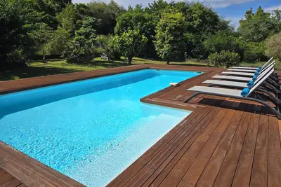 Image de Luxueuse Villa De Standing avec Jacuzzi & Piscine Ă Ste Anne