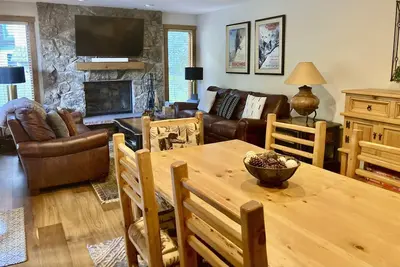 Image de Nouvelle inscription - - Belle et ensoleillée 2 chambres 2 salles de bain