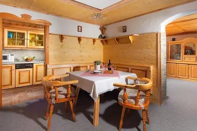 Image de Ferienhaus-Chalet \"Urlaubsfreude\" für 7 Personen