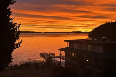 Image de Oceanfront avec une vue imprenable ~ Inn of the Sea ~ Oceanside Pool & Hot Tub