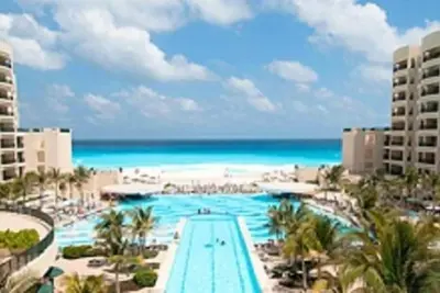 Image de 21 décembre à décembre 28, 2019 - (Cette Semaine Uniquement) Royal Sands à Cancun, Mexique