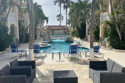 Image de UNITÉ D'EXTRÉMITÉ Au Rez De Chaussee - Printemps Et Prix D'ÉTÉ RÉDUITS