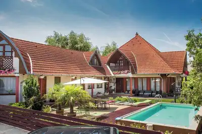 Image de Appartement de vacances avec piscine et accès à internet