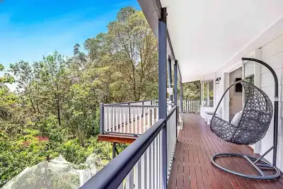 Image de Red Gum Cottage: une maison parmi les gommiers