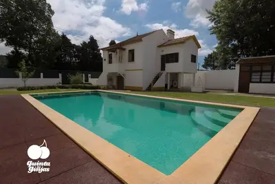 Image de Quinta das Ginjas - Autres hébergements avec piscine privée