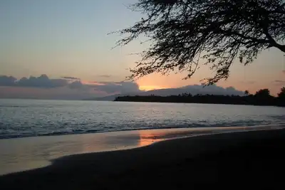 Image de Penthouse Ocean View en face de la plage de Kamaole Ii / Iii. Magnifique Remodel