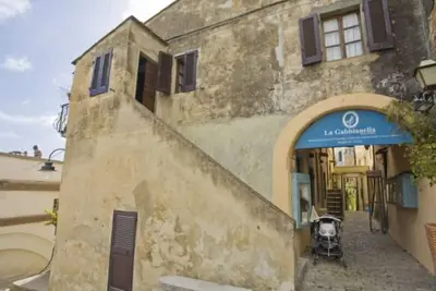 Image de Bel appartement au dessus de la plage de Ghiaie