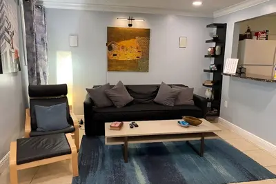 Image de Confortable et moderne 2/1 apt près de Midtown Miami et South Beach
