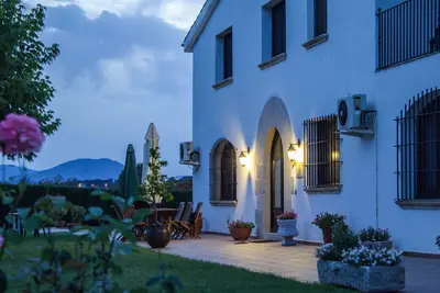 Image de Maison rurale avec piscine privée. Max. 10 personnes.
