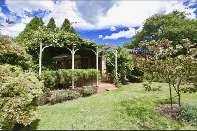 Image de Terrasse framboise de Leura