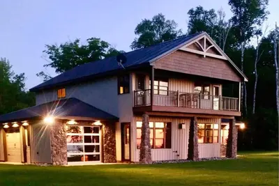 Image de Nouvelle maison, vue imprenable, emplacement parfait! Avec de la place pour tout le monde dans votre famille