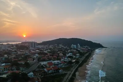 Image de A 100 mètres de la plage - Appartement Centro de Penha - Sc