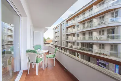 Image de Curling - Apartment with terrace near the beach. Free WiFi