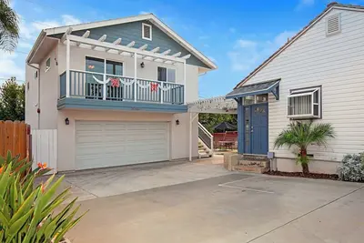 Image de Minutes confortables et abordables d'un appartement d'une chambre à l'écart des principales attractions de San Diego
