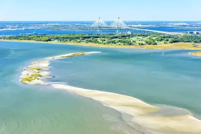 Image de New - Charleston Home w/ Rooftop Deck!