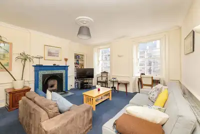 Image de Thistle Street - Heart of the City 2-Bedroom Apt