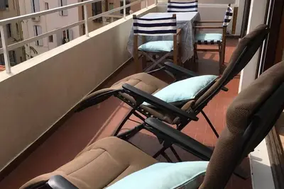 Image de Appartement au 5ème étage, un lit, orienté sud, grande terrasse