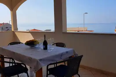 Image de Dinko 1 appartement avec vue sur la mer et les îles
