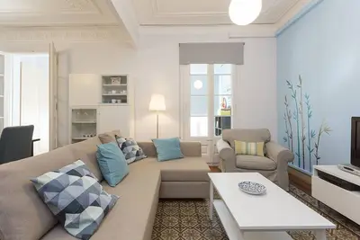 Image de Appartement élégant et élégant dans le centre