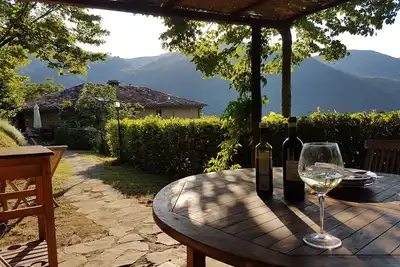 Image de Villa + piscine près de Florence. La Casaccia. 6 personnes + 2 bébés. Paix et vues