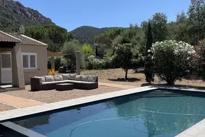 Image de Porto Vecchio Magnifique Villa  6 chambres avec piscine.