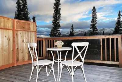 Image de Suite King Denali avec vue imprenable sur le parc! Toutes les commodités, 11 min en voiture de Park rd