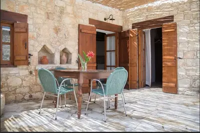 Maison en pierre traditionnelle