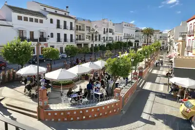 Image de Étage dans le \"Walk\". Centre de La Rambla (Cordoue)