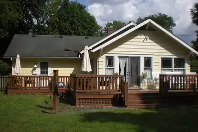 Image de * Nouveau * Cottage Apt - Deux blocs de l'historique rue principale, au coeur de Franklin, Tn!