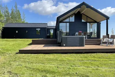 Image de Maison privée pour les familles dans un excellent emplacement, à proximité des principales attractions.