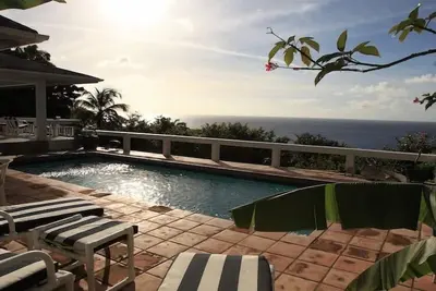 Image de Villa isolée de 2 chambres avec une vue imprenable sur la mer des Caraïbes